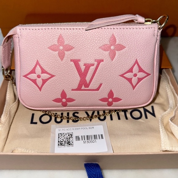Louis Vuitton Mini Pochette Gradient Pink - Picture 3 of 7